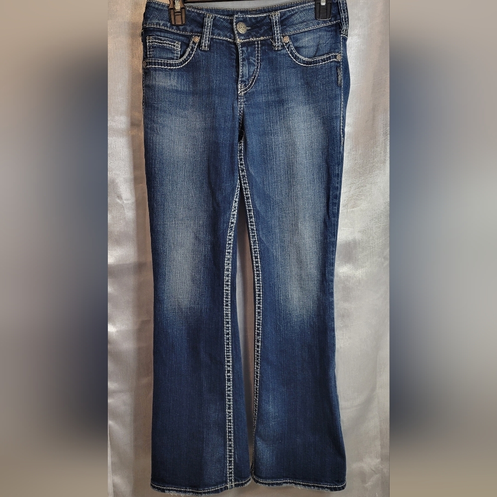 Silver Jeans Women's Boot Cut in Classic Blue